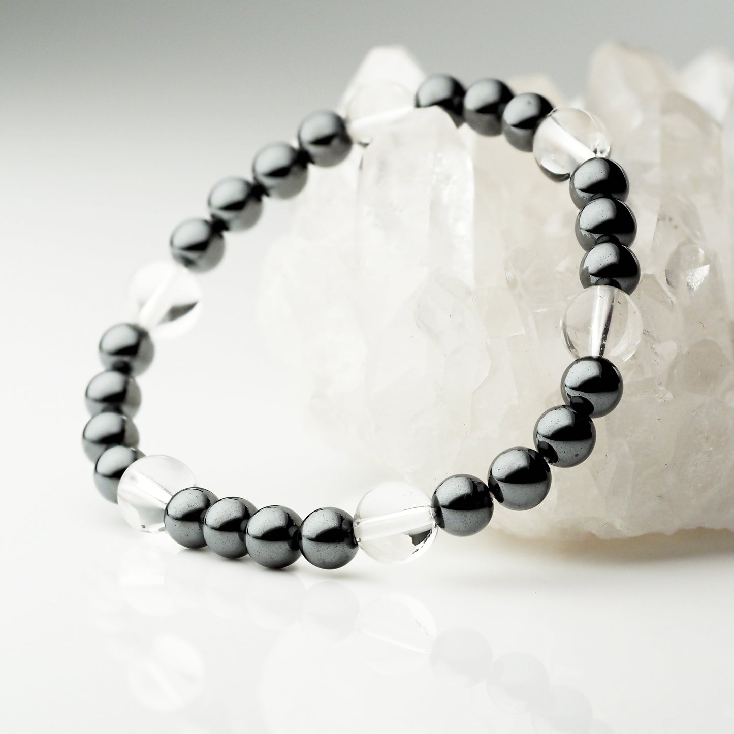 ヘマタイト×水晶｜洗練モノトーンブレスレット6.5mm（H0097）