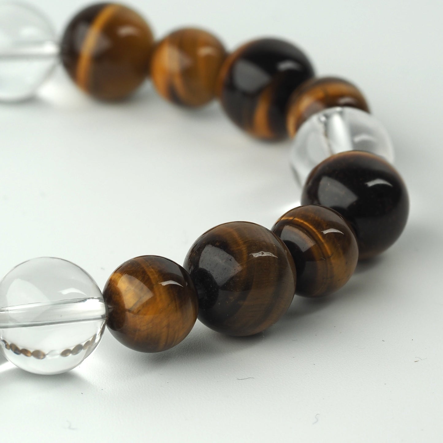 タイガーアイ×水晶｜落ち着いた強さと澄んだ清らかさをまとうブレスレット10mm(H0076)