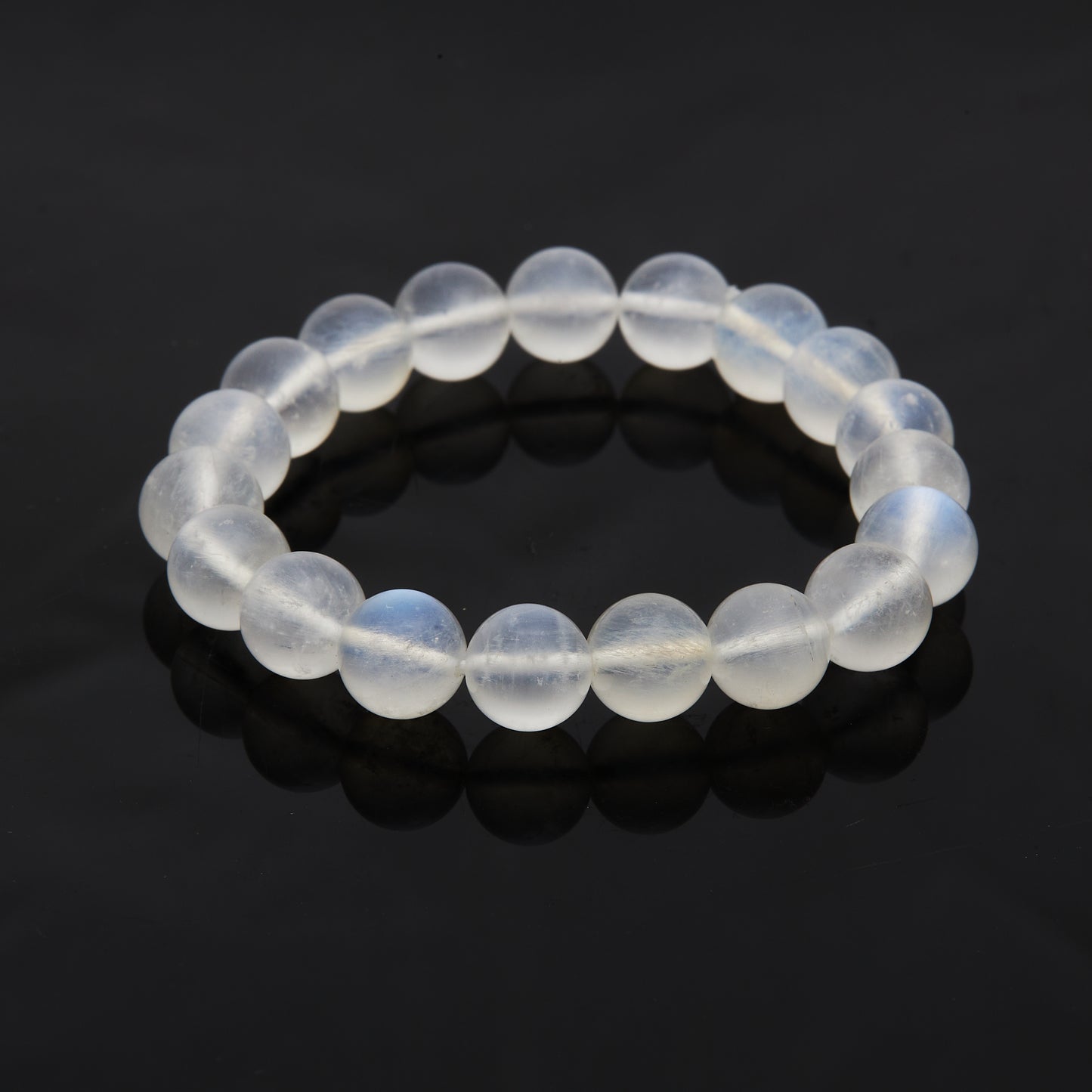 ムーンストーン｜感性を澄ませ、静かな光をまとう“月の輝き”ブレスレット10mm(H0031)