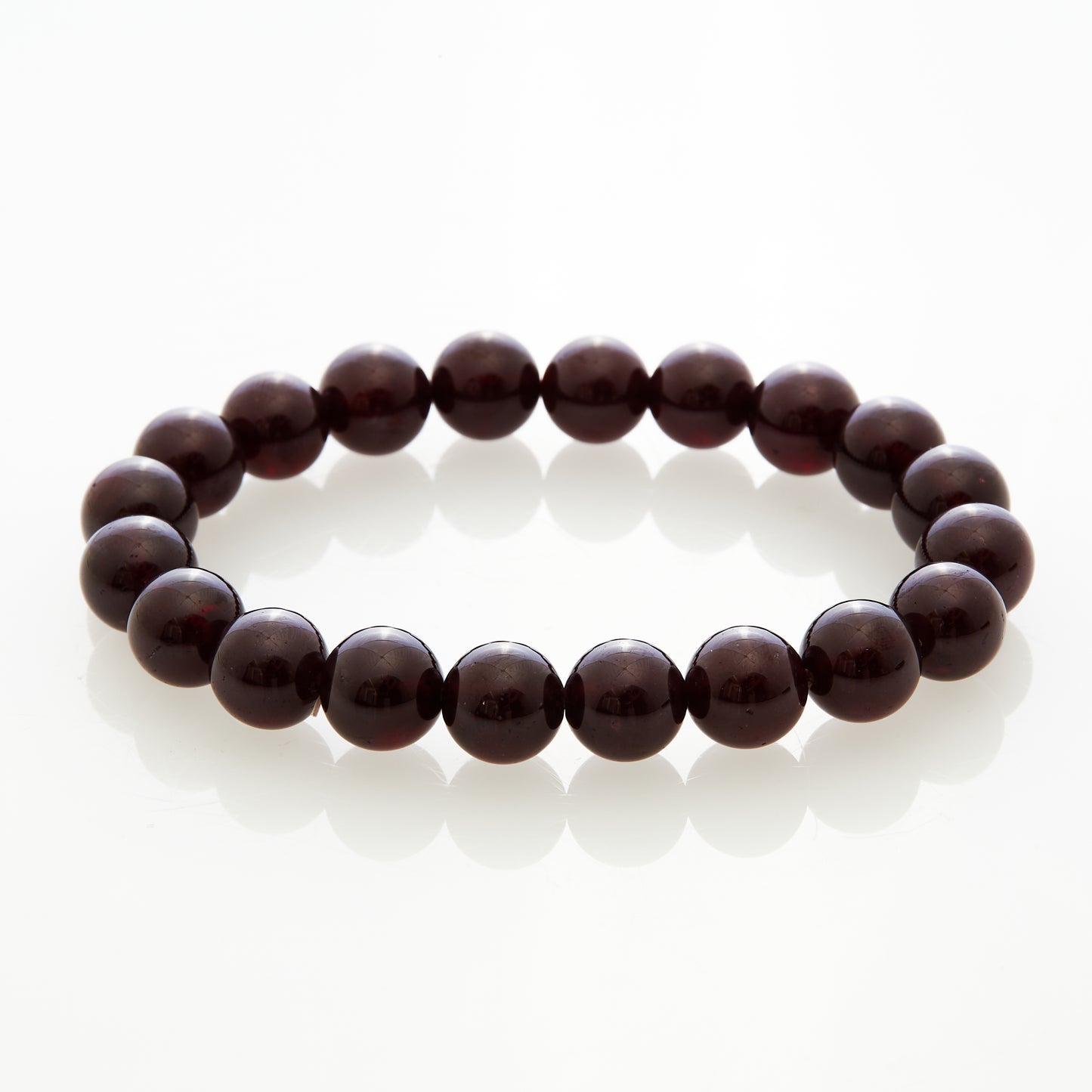 ガーネット｜静かな情熱と生命力を宿す“深紅の輝き”ブレスレット10mm(H0041)