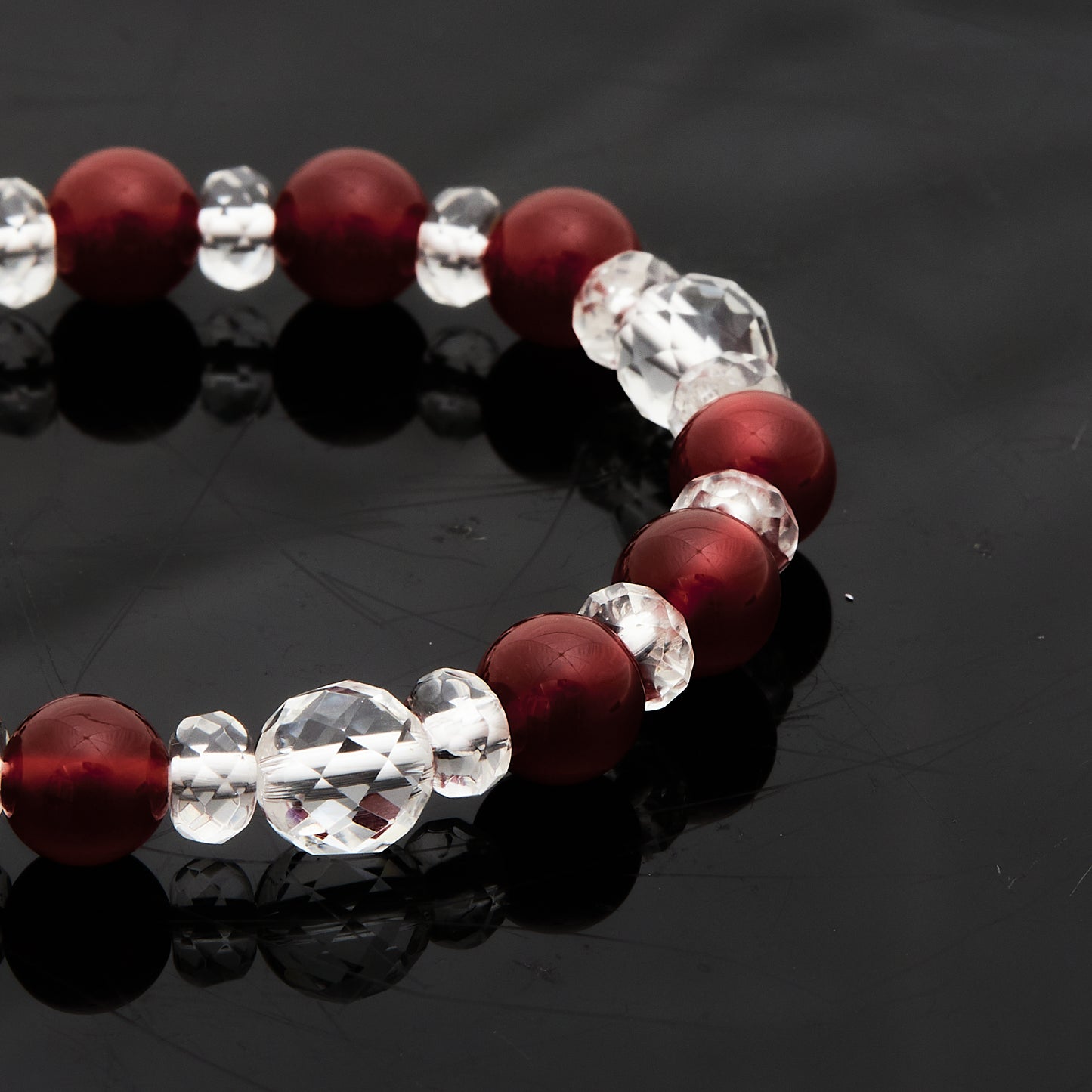 レッドアゲート × カット水晶｜情熱と静寂の均衡ブレスレット8mm(H0070)